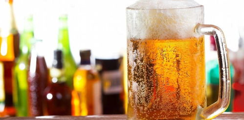 “小酌怡情”真相 每天一杯酒能否養護心血管？