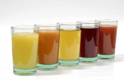 內科醫生提醒 3種飲品是“升酸大王”，喝得越多，尿酸越“高興”